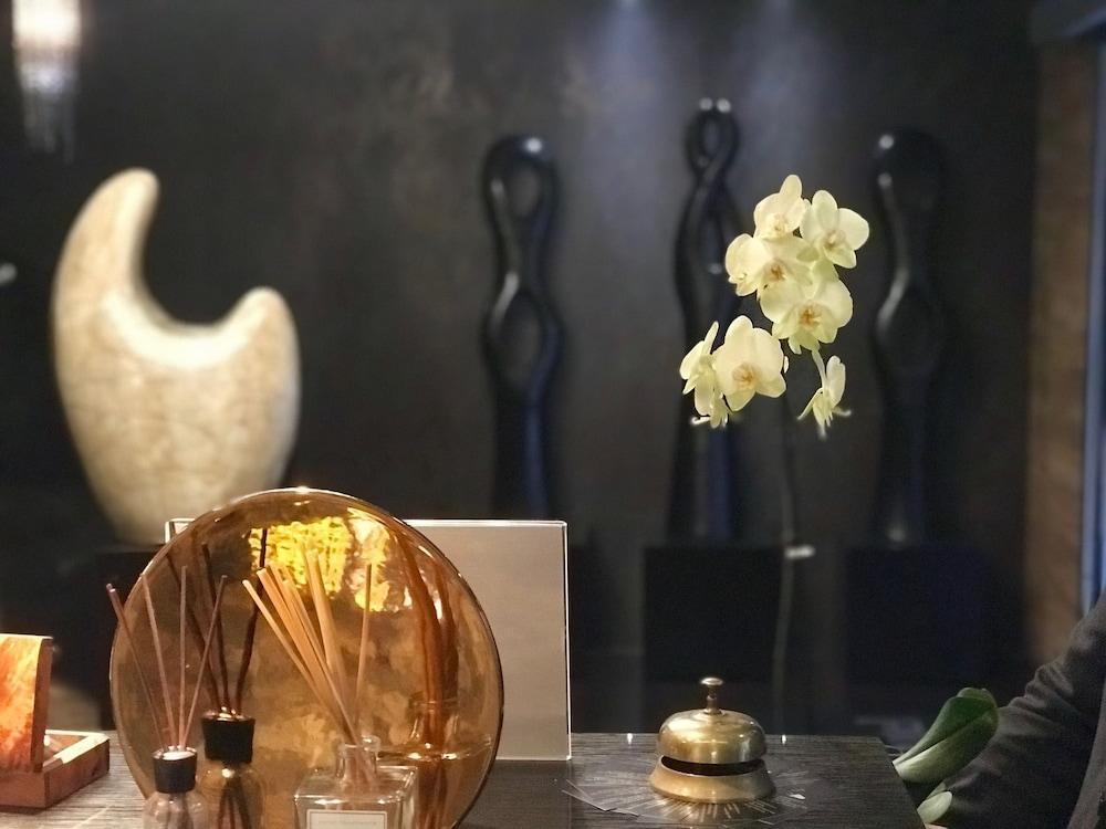 Diva Luxury Hotel Рим Экстерьер фото
